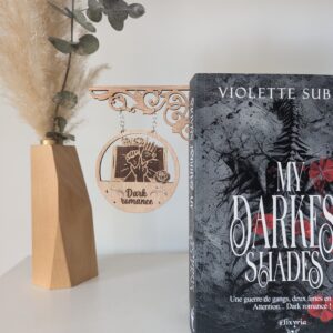 Enseigne de bibliothèque Dark romance comance
